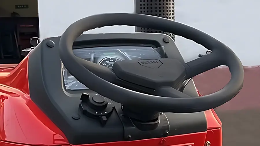 Swaraj 855 FE 4WD - Steering