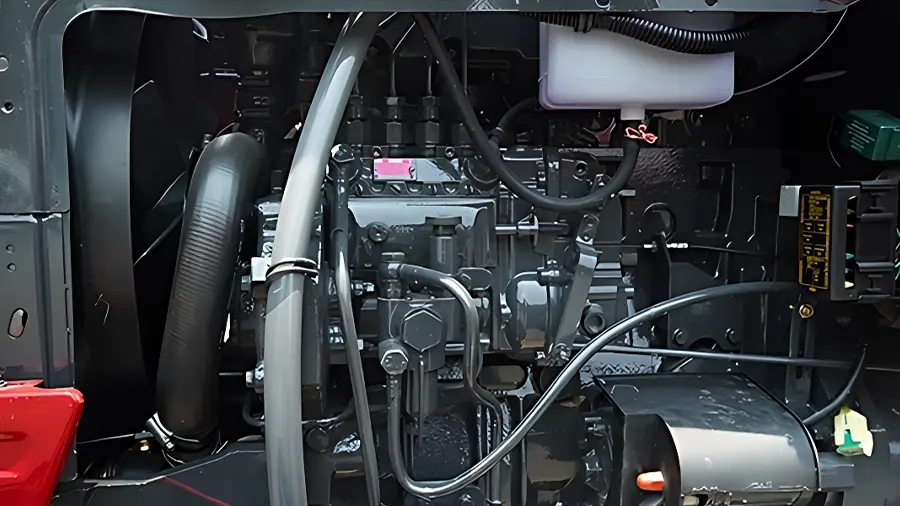 Mahindra Arjun 555 DI - Engine & Performance