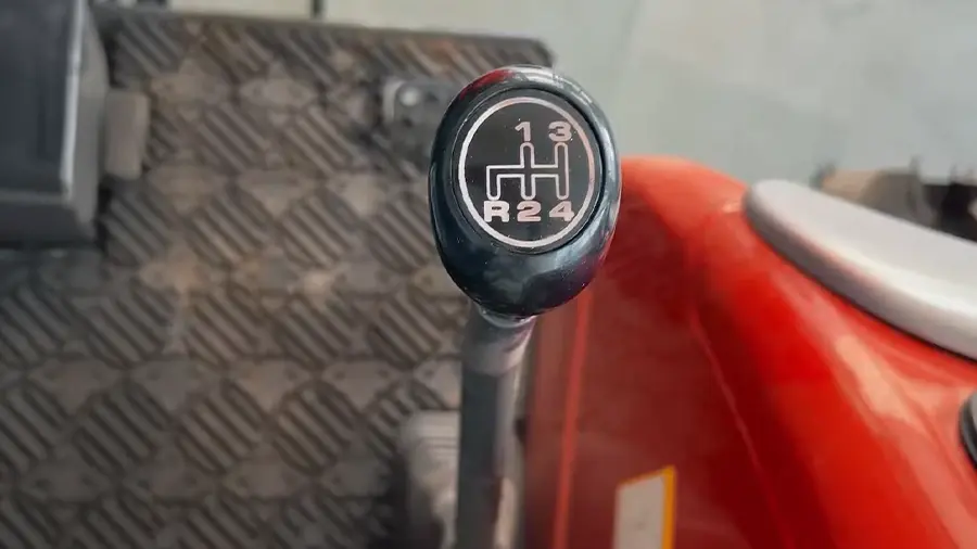 Mahindra Arjun 555 DI - Transmission & Gearbox