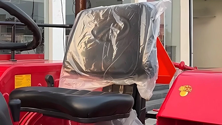 Comfort & Safety Mahindra 575 DI XP Plus - Comfort & Safety