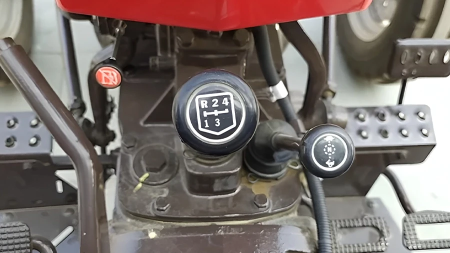 Massey Ferguson 241 DI MAHA SHAKTI - Transmission & Gearbox
