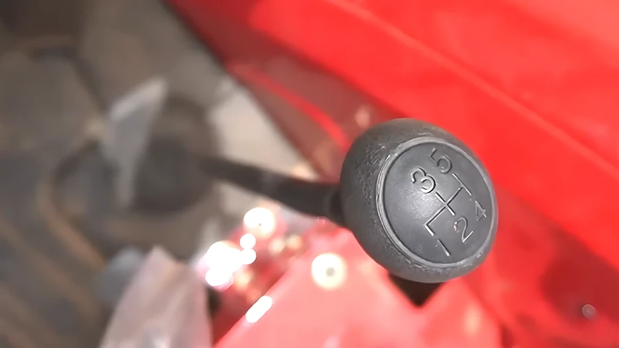 Gearbox Mahindra ARJUN NOVO 605 DI–i-4WD - Gearbox