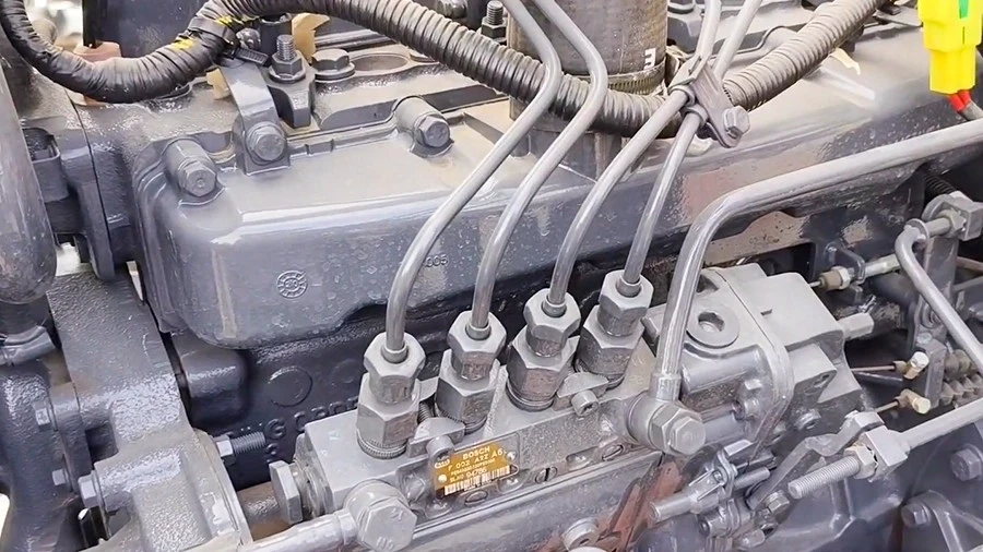 Mahindra YUVO TECH Plus 575 - Engine & Performance