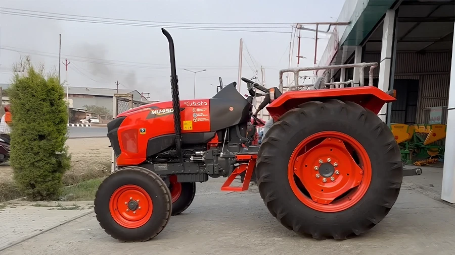 Overview Kubota MU4501 - Overview