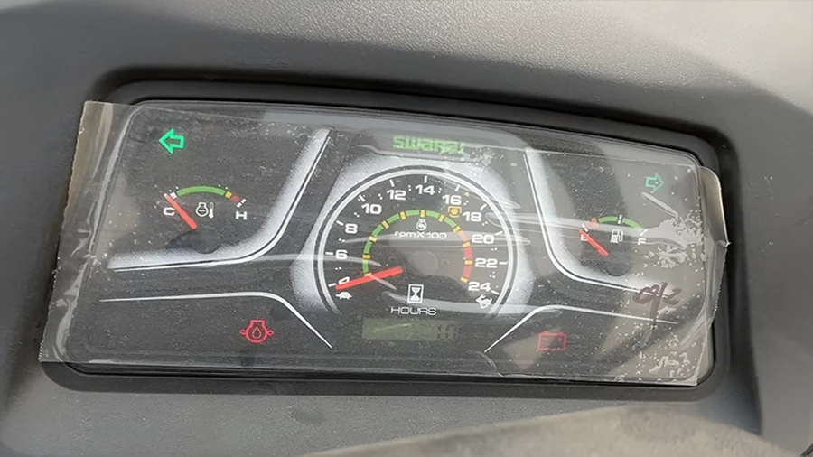Swaraj 733 FE - Digital Instrument Cluster