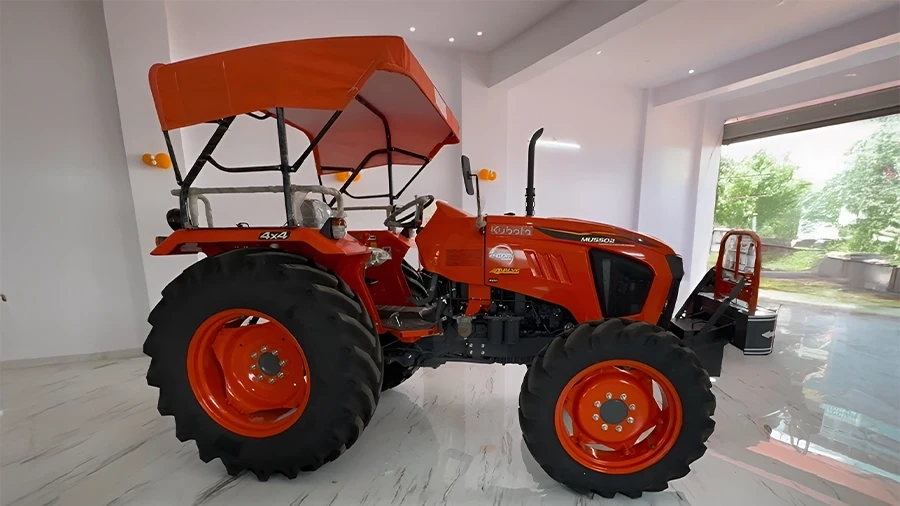 Overview Kubota MU 5502 4WD - Overview