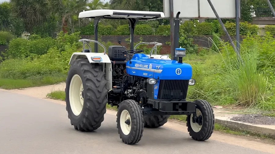 Overview New Holland 3630 TX Super Plus+ Overview