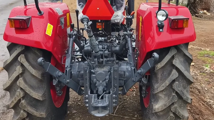 Transmission & Gearbox Mahindra YUVO TECH Plus 405 DI - Transmission & Gearbox