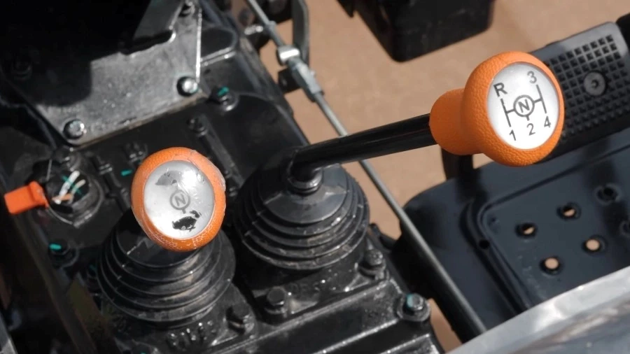 Transmission & Gearbox Powertrac Euro 50 Shaurya - Transmission & Gearbox