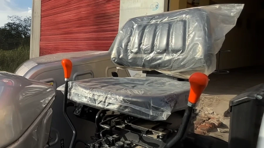  Eicher 485 - Comfort & Safety