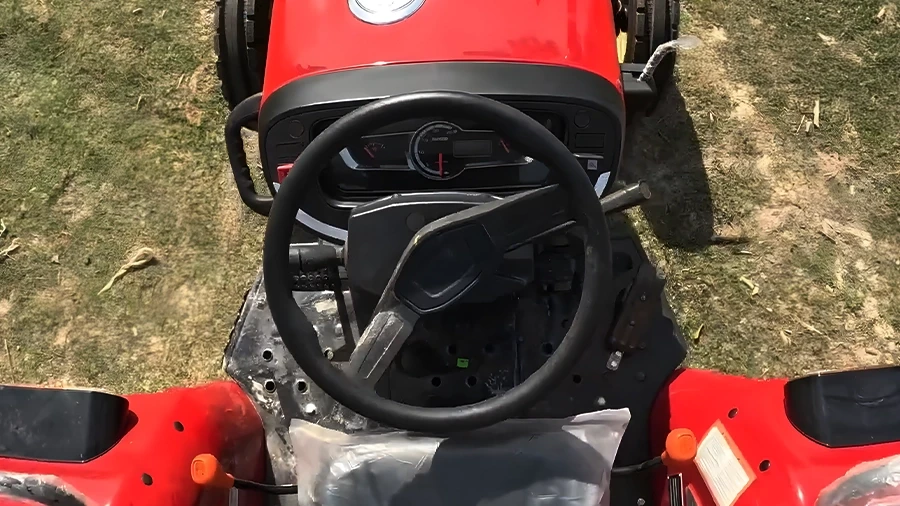 Solis 4215 E - Steering