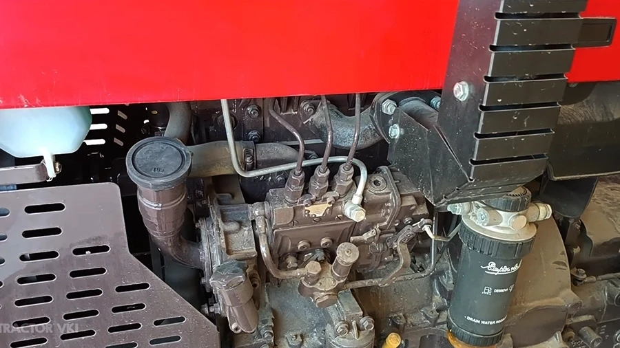 Engine & Performance Massey Ferguson 246 DI Dynatrack - Engine & Performance