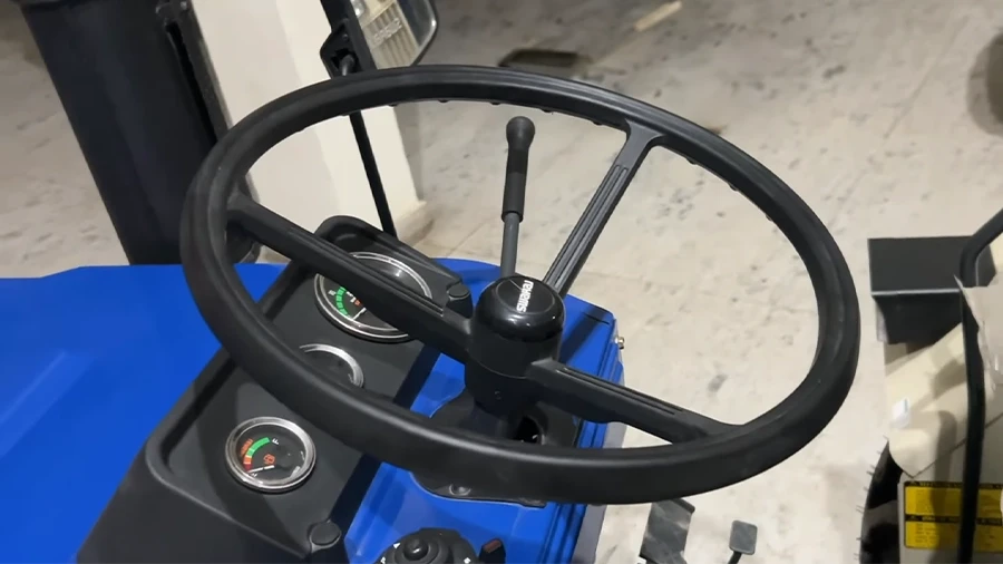 Steering Swaraj 717 - Steering