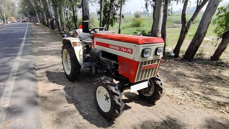 Overview Swaraj 724 FE 4WD - Overview