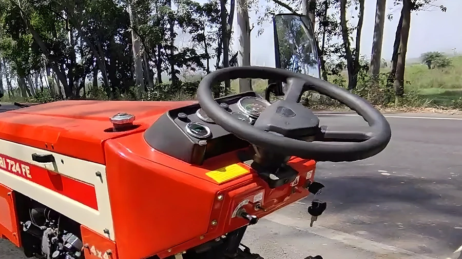 Power Steering Swaraj 724 FE 4WD - Power Steering
