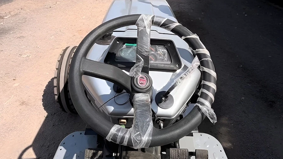 Eicher 557 - Power Steering