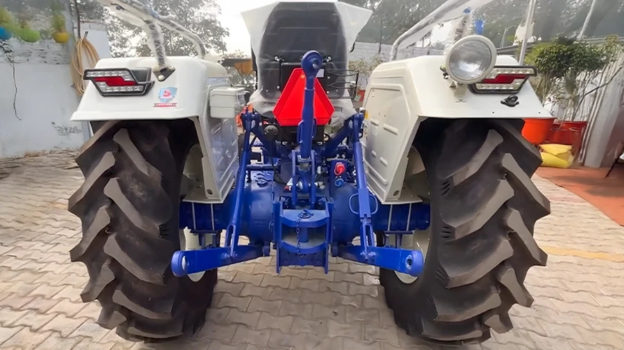 Farmtrac 45 - Hydraulics & PTO