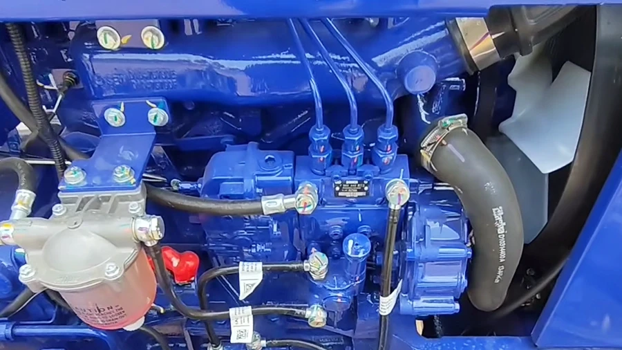 Engine & Performance Farmtrac 60 Powermaxx - Engine & Performance