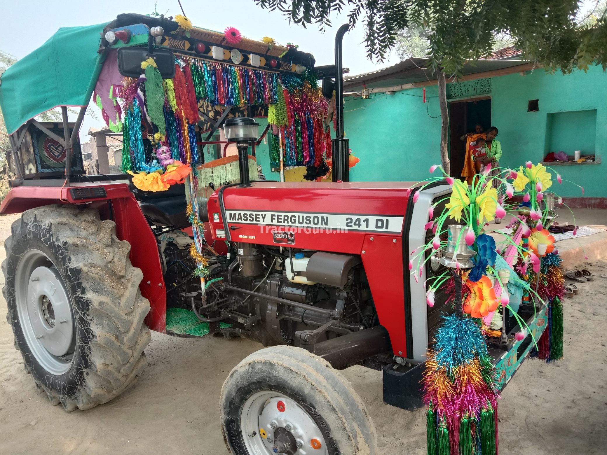Massey Ferguson 241 DI MAHA SHAKTHI Mahaan