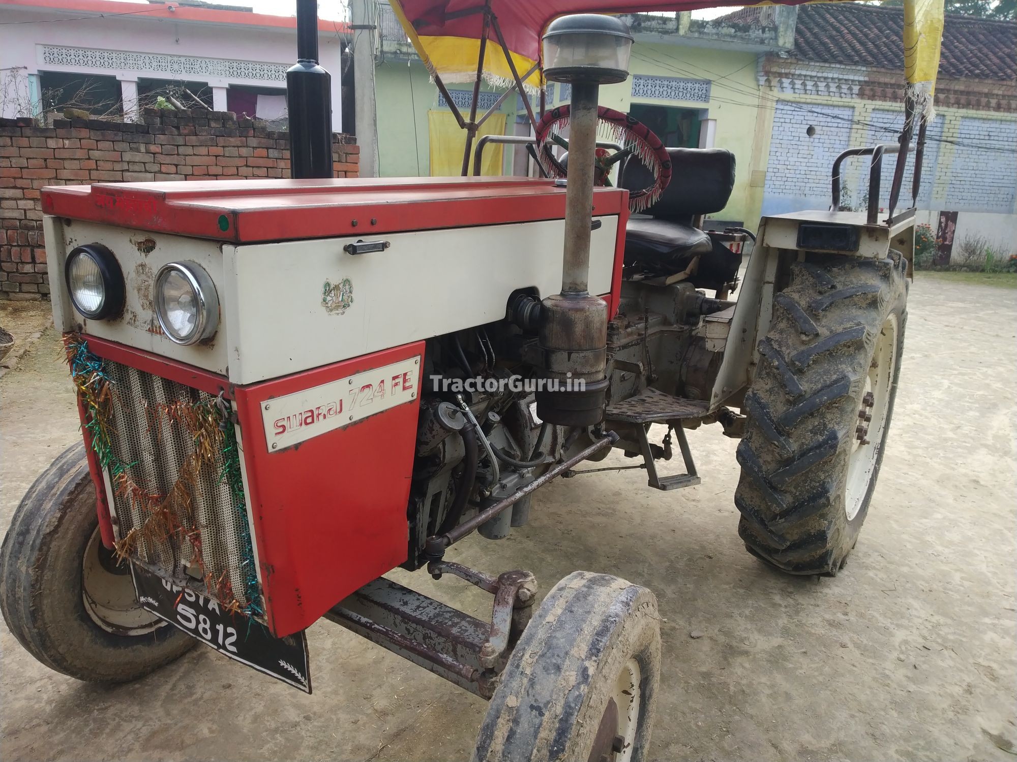 Swaraj 724 FE