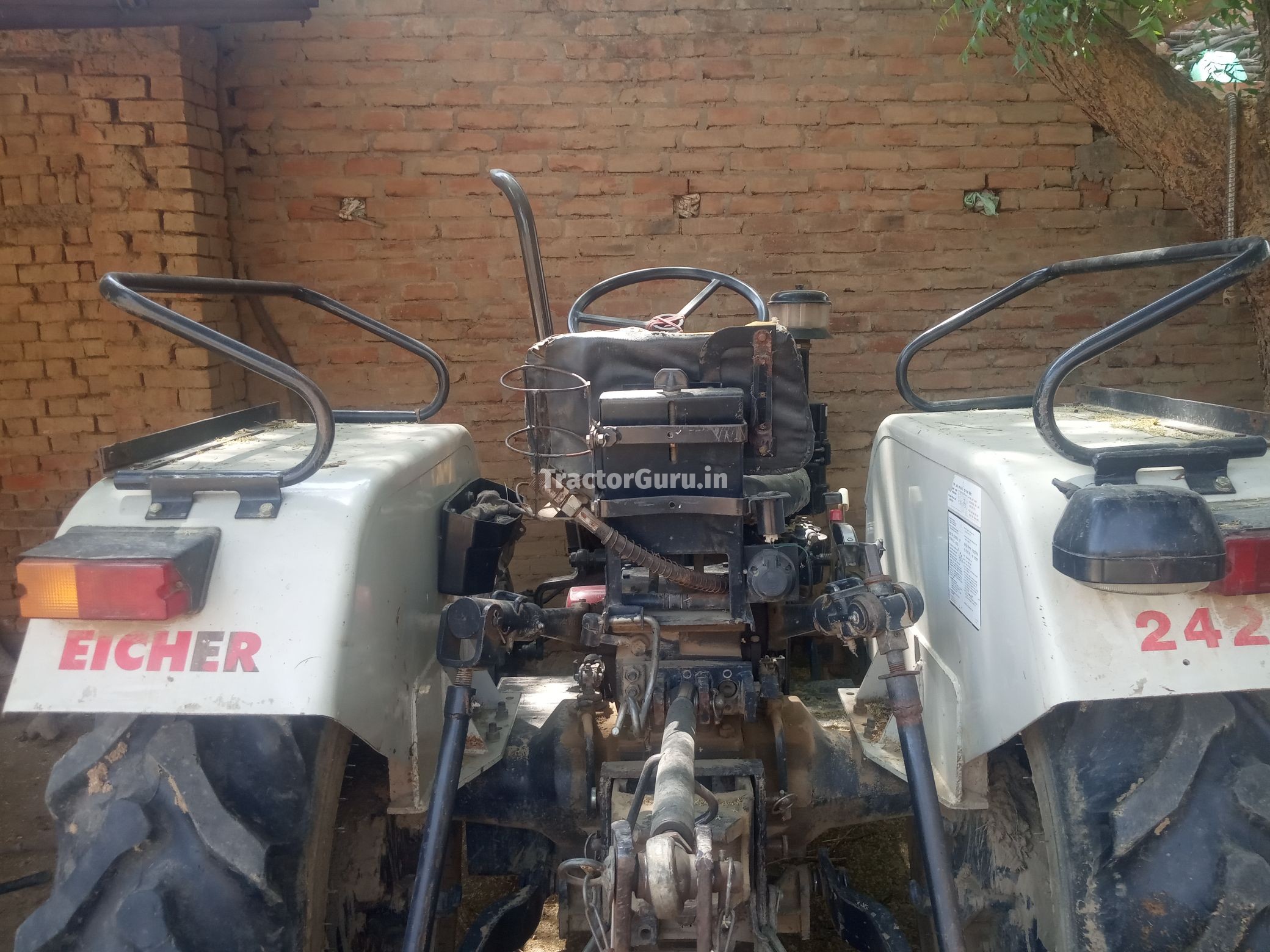 Eicher 242 SUPER STAR