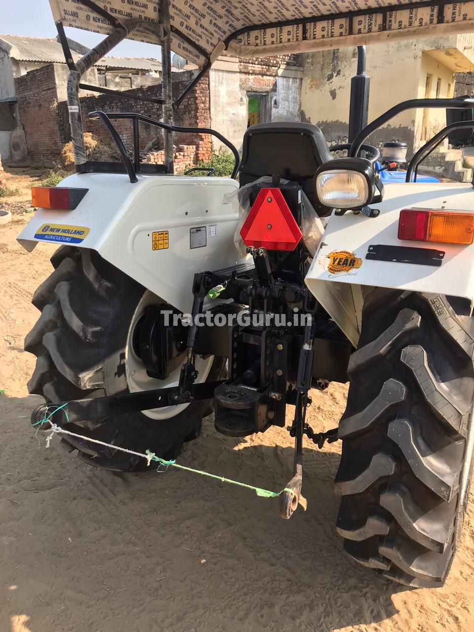 New Holland 3230