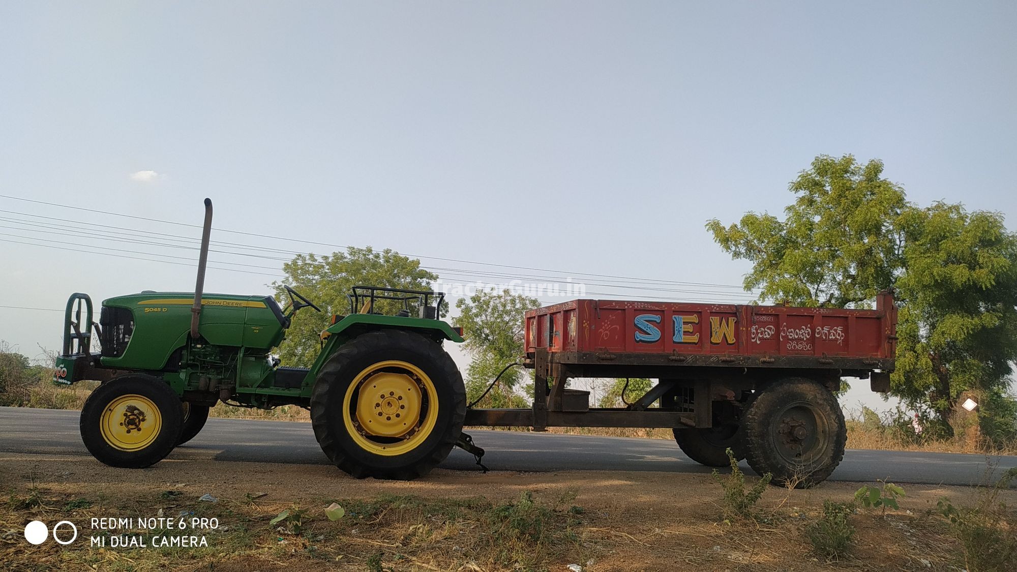 John Deere 5045 D