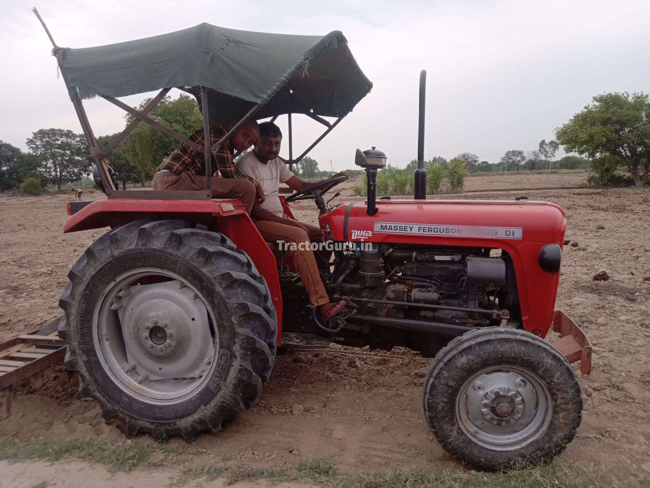 Massey Ferguson 1035 DI