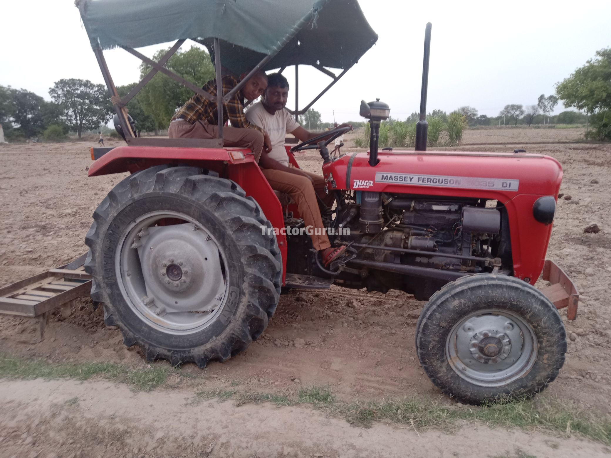 Massey Ferguson 1035 DI