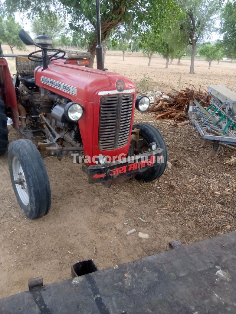 Massey Ferguson 1035 DI