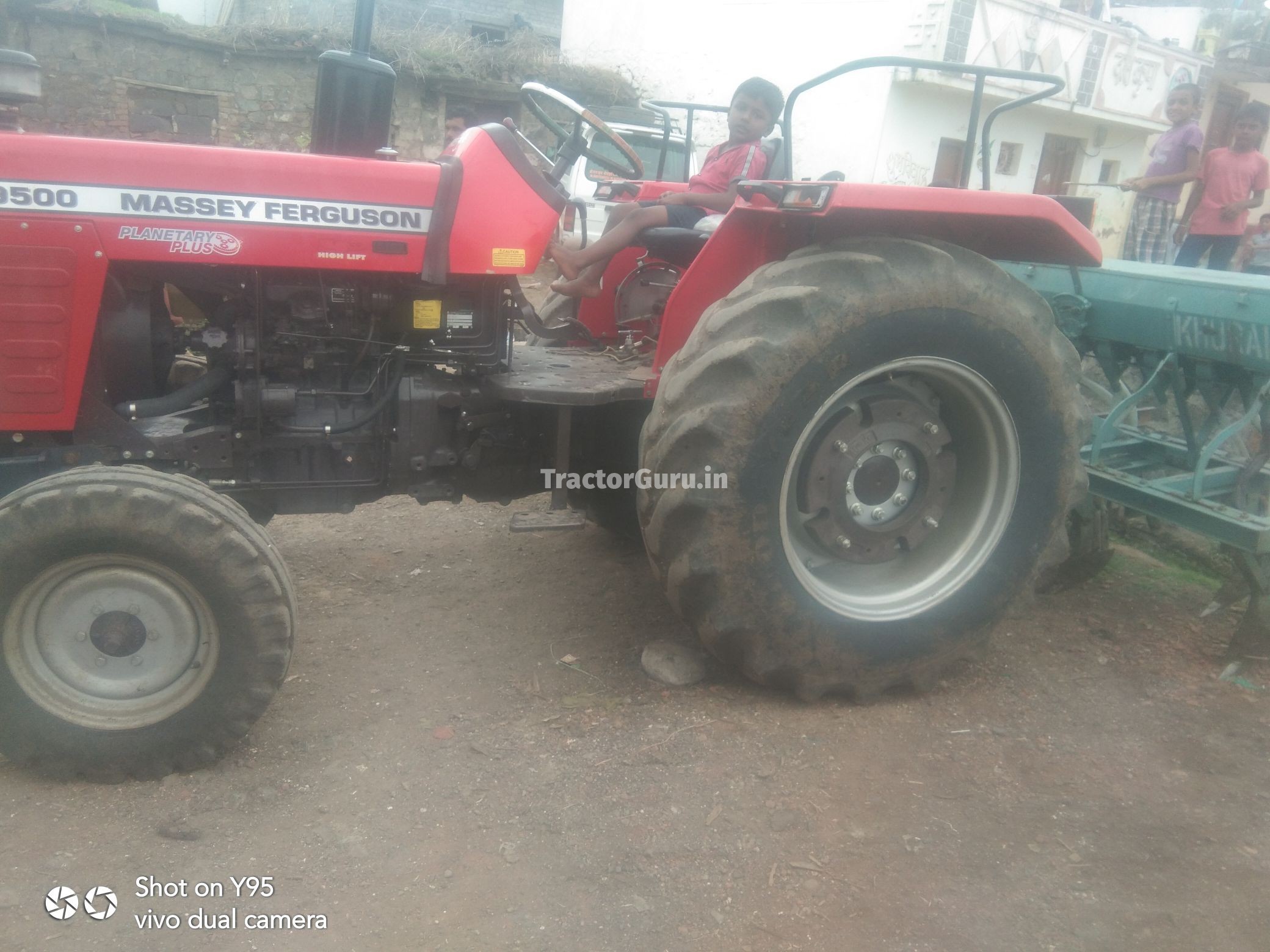 Massey Ferguson 9500 DI