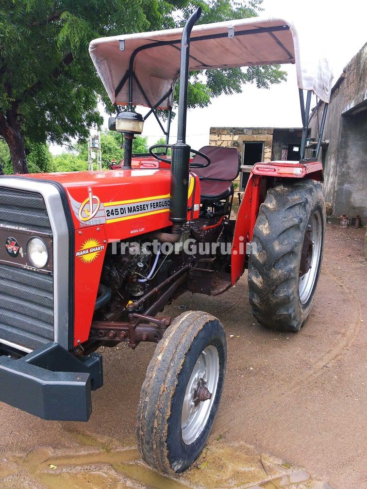 Massey Ferguson 245 DI