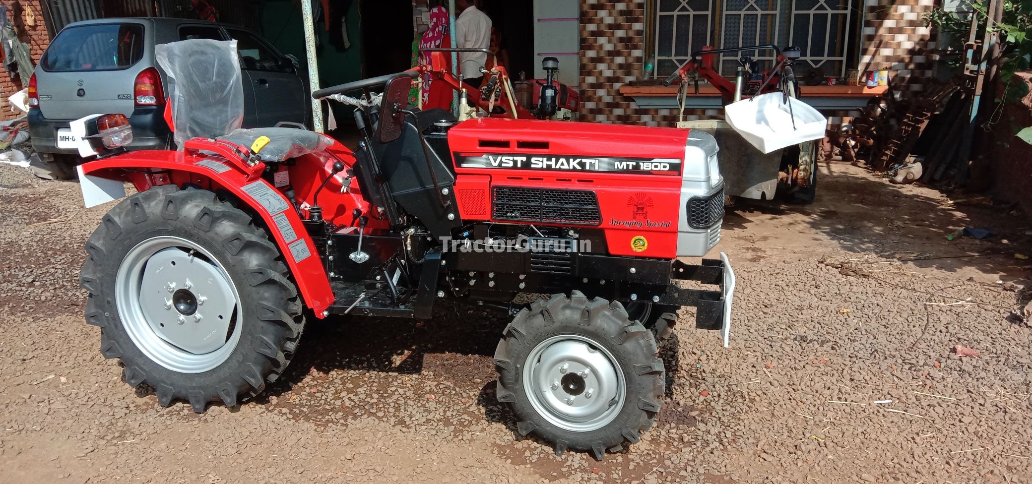 VST Shakti 180 4WD