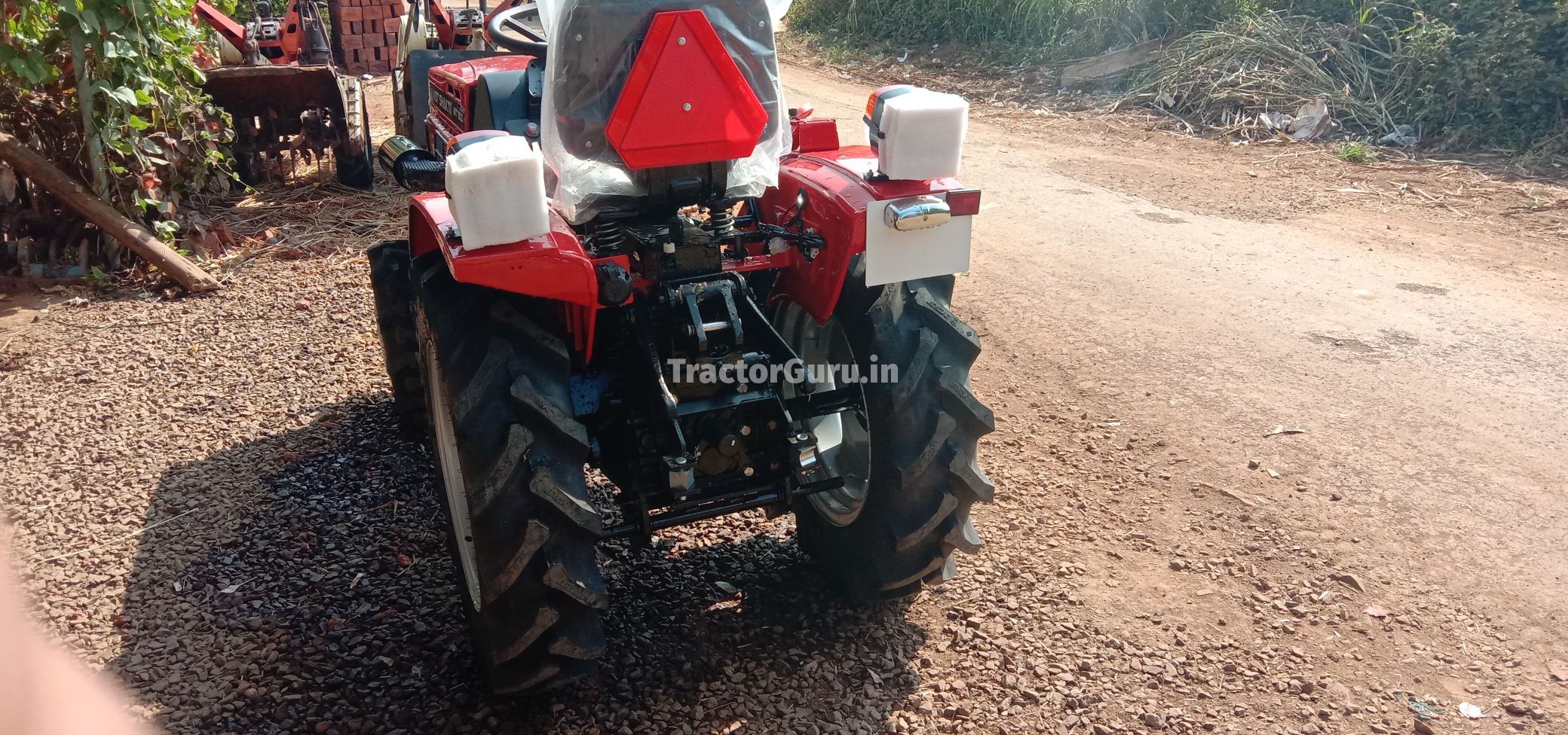 VST Shakti 180 4WD