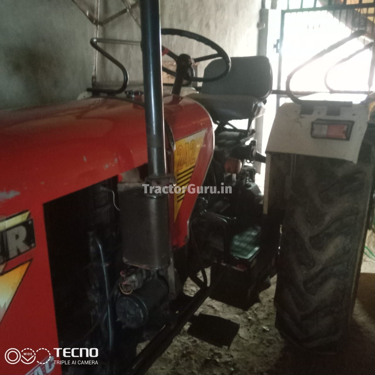 Eicher 242 XTRAC