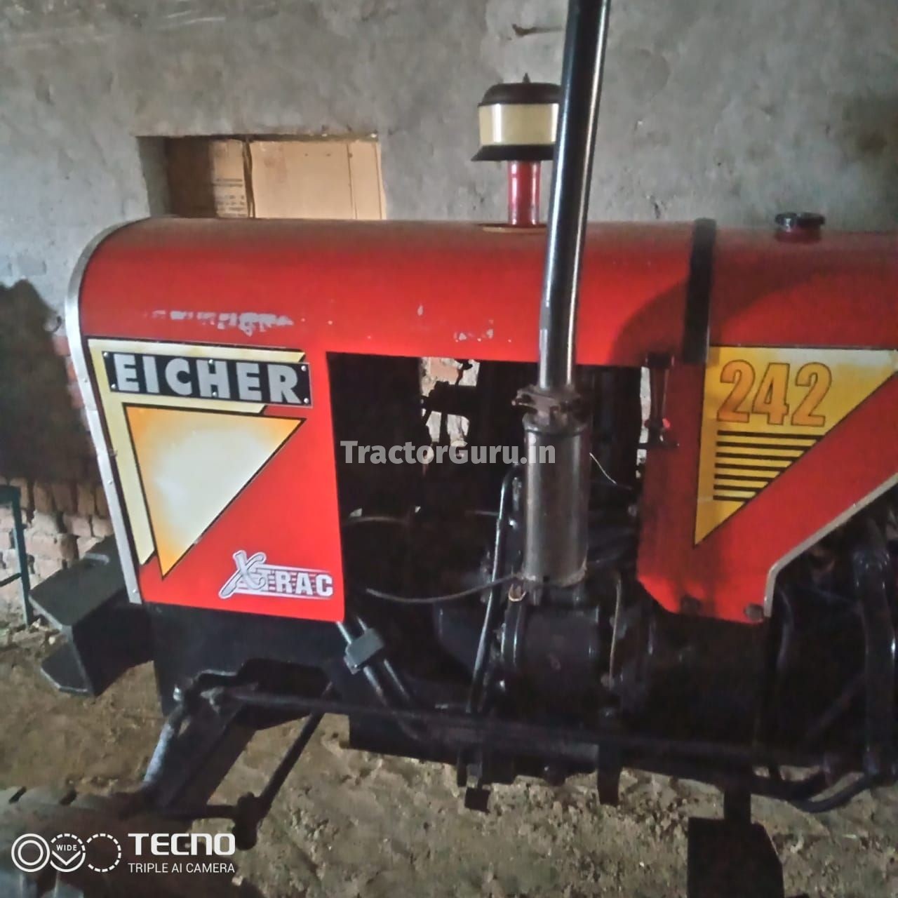 Eicher 242 XTRAC