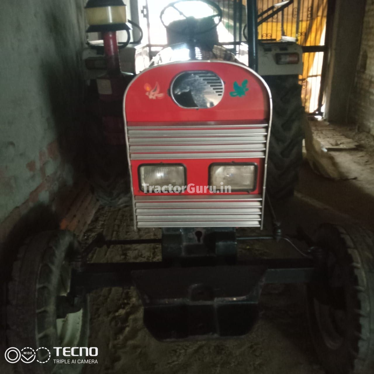 Eicher 242 XTRAC