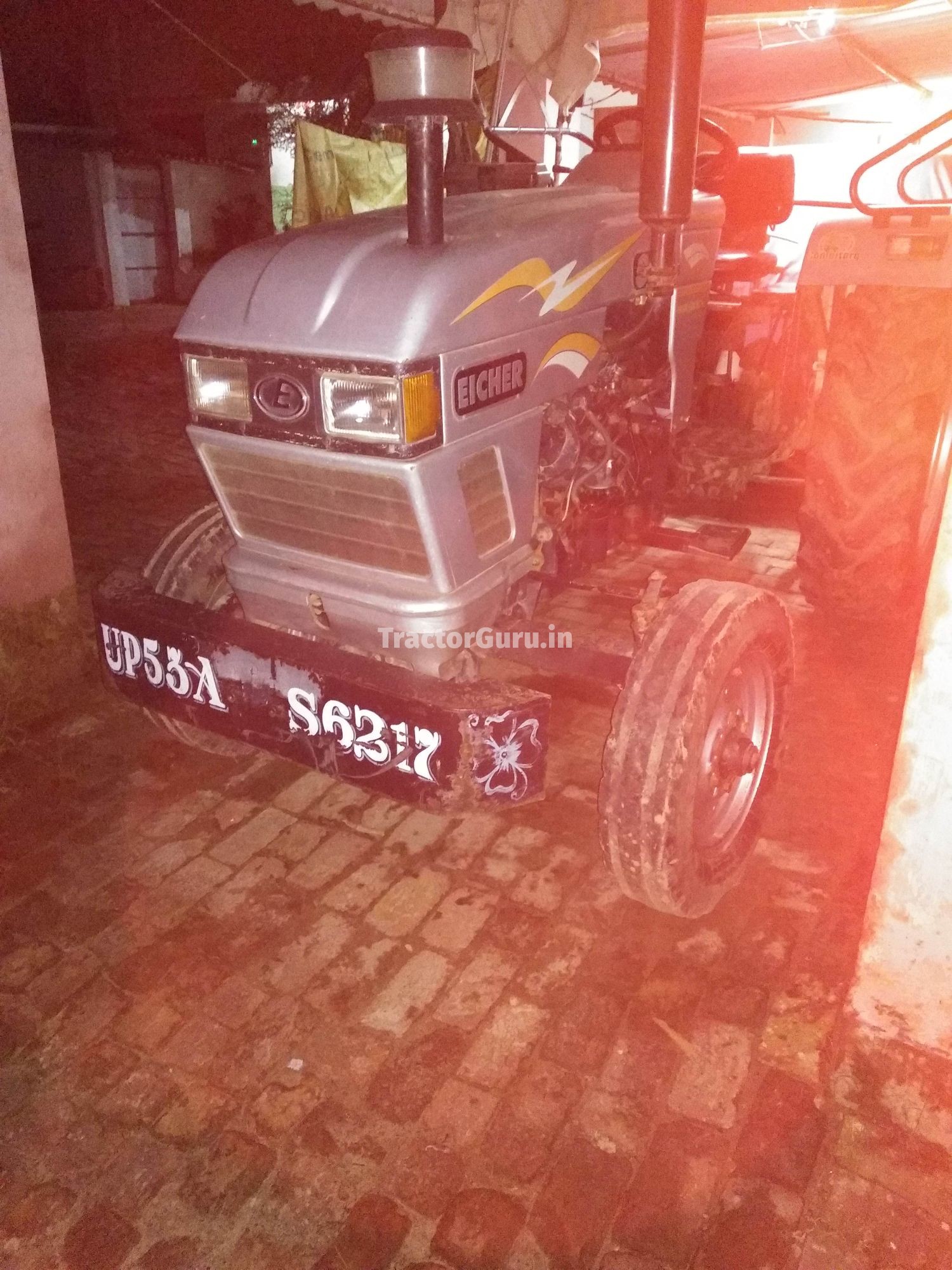 Eicher 380 SUPER DI