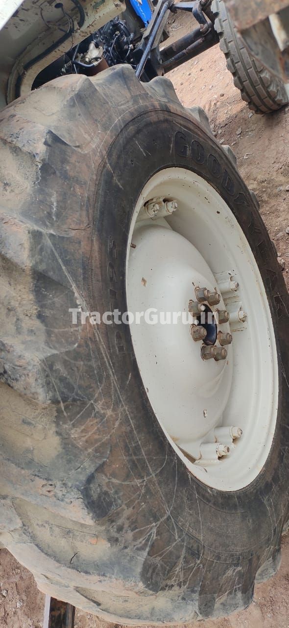 Powertrac 439