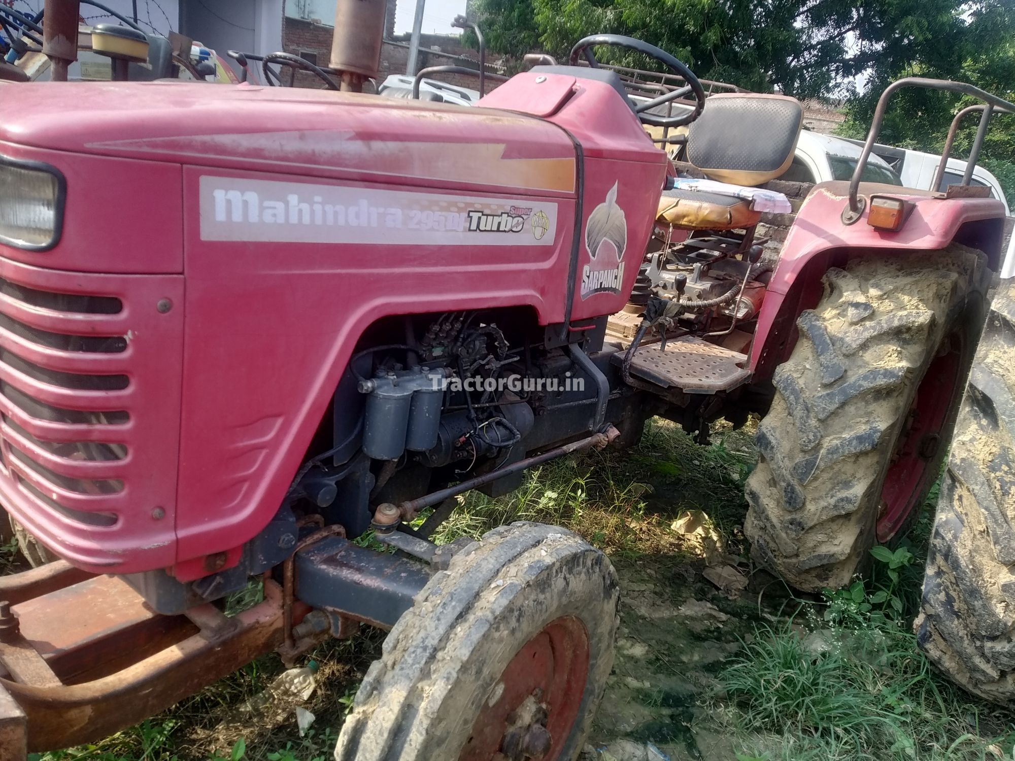 Mahindra 295 DI SUPERTURBO SARPANCH