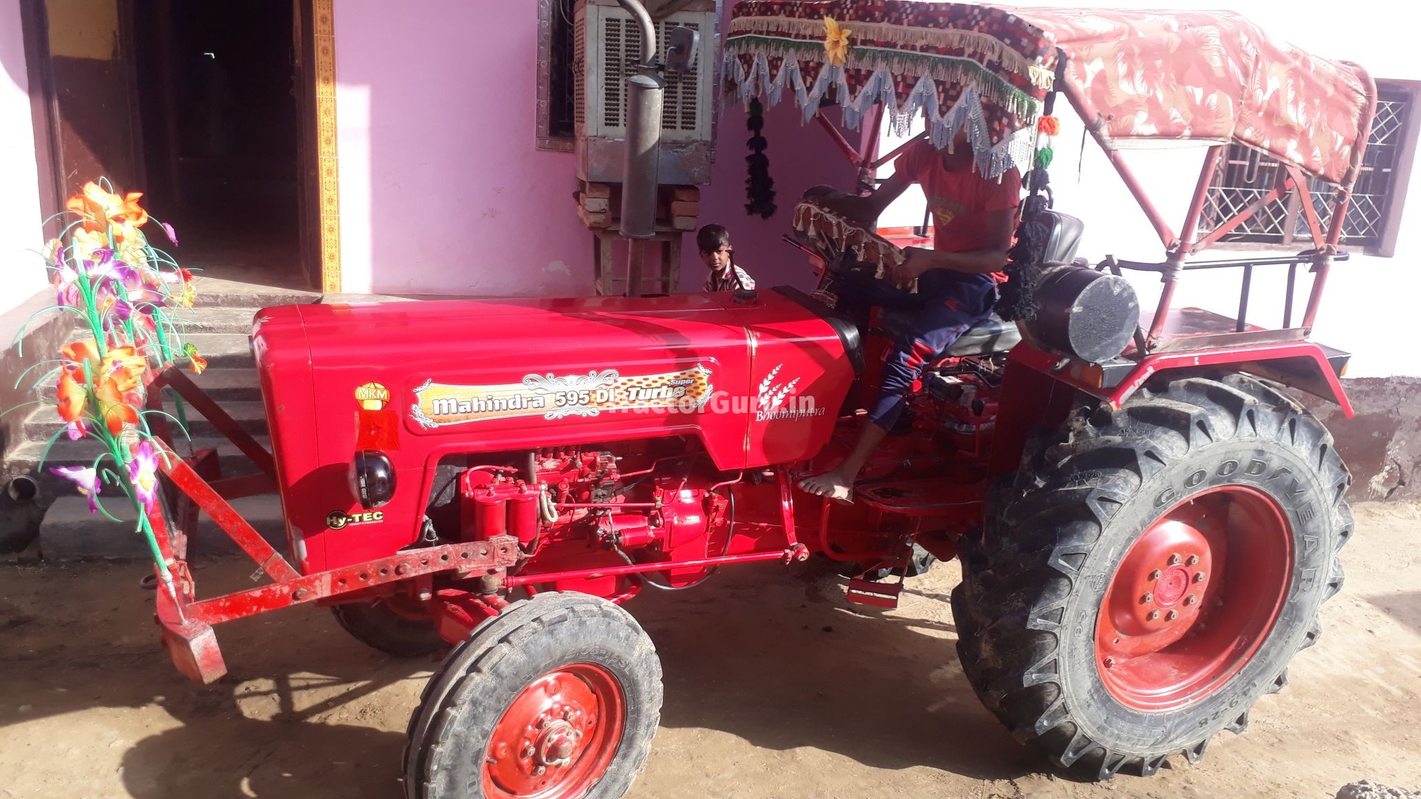 Mahindra 595 DI TURBO
