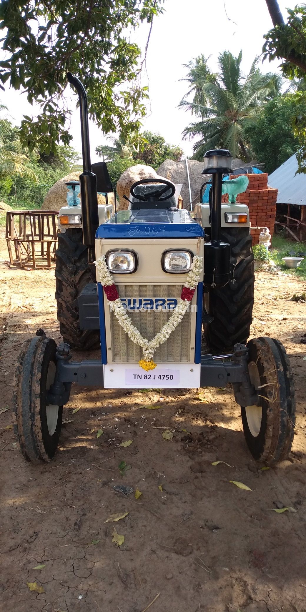 Swaraj 744 FE