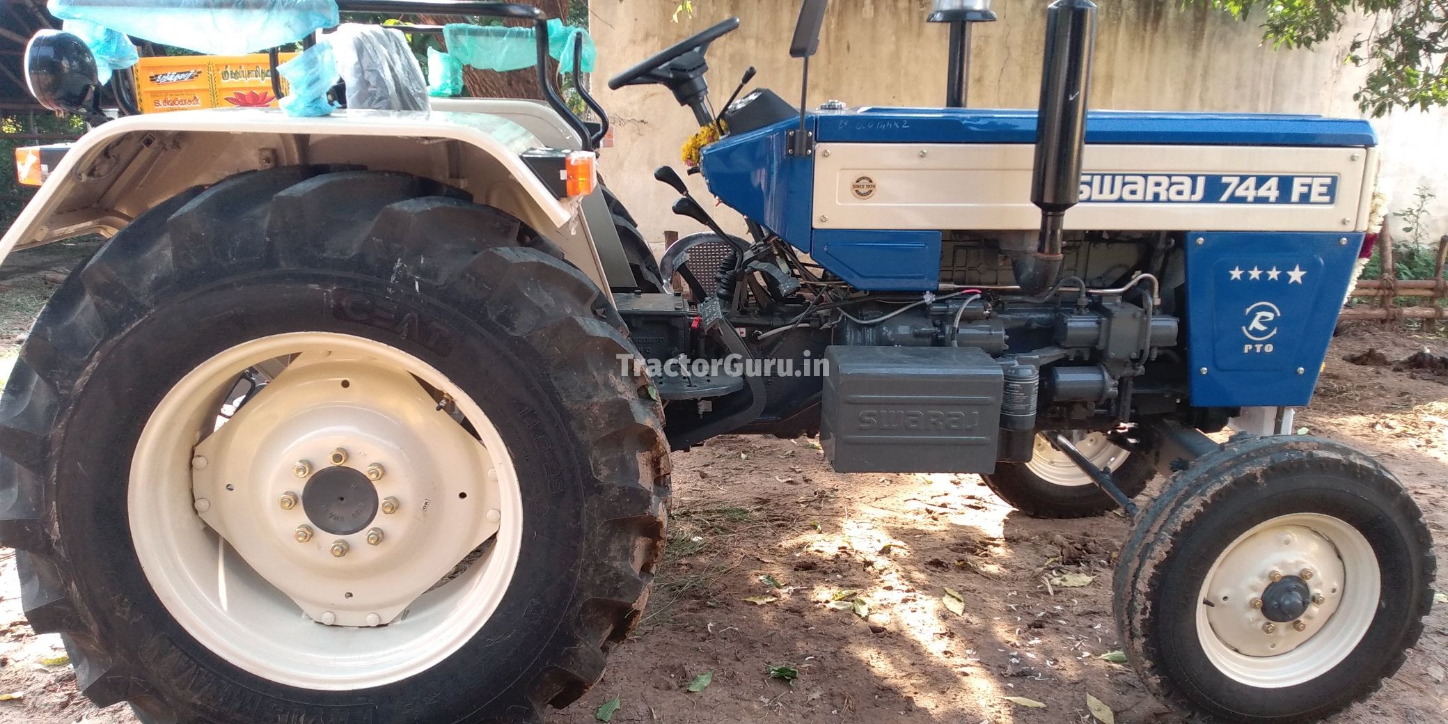 Swaraj 744 FE