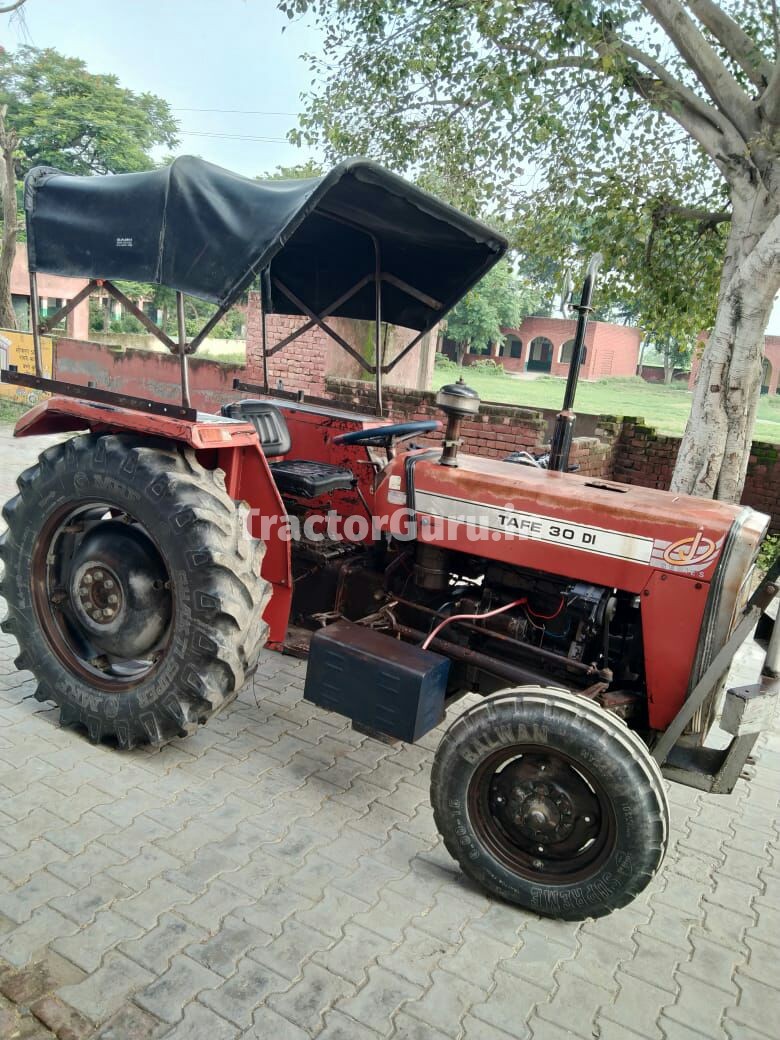 Massey Ferguson 1030 DI