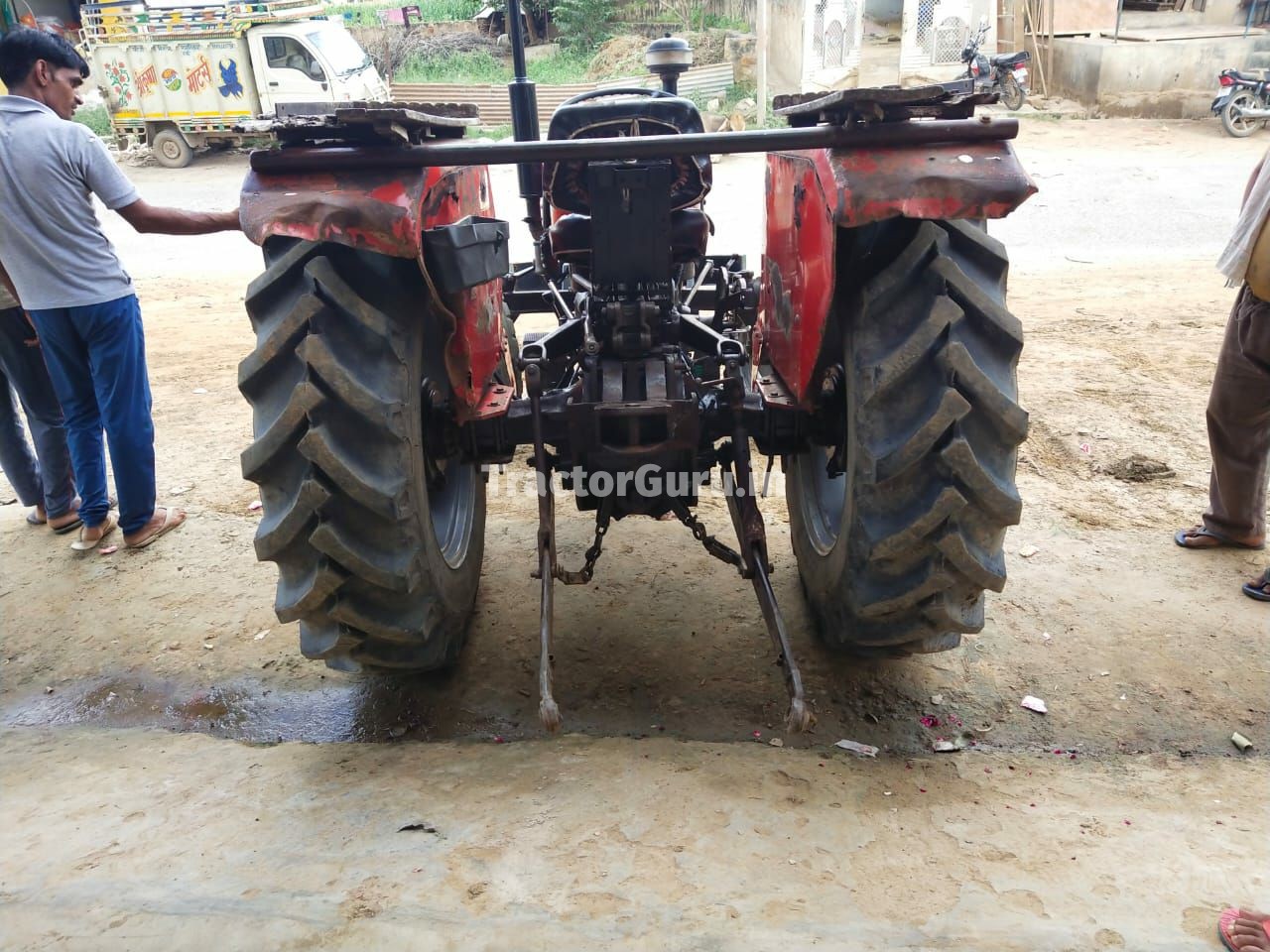 Massey Ferguson 241 DI MAHA SHAKTHI Mahaan