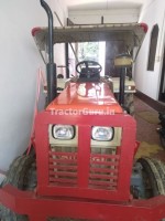 Swaraj 724 XM