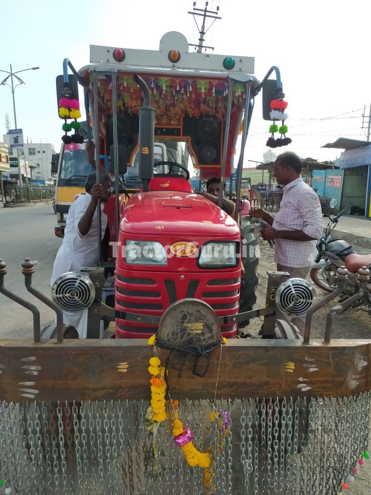 Mahindra 595 DI TURBO