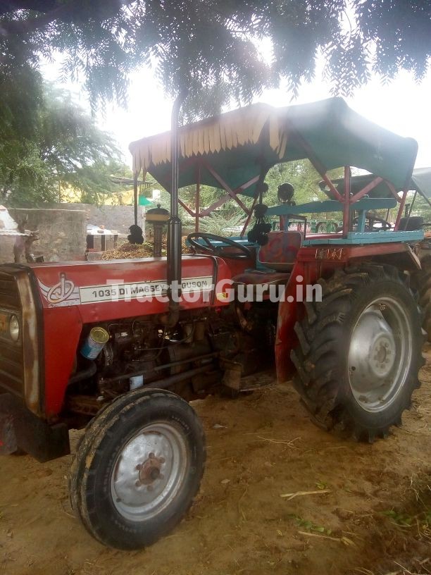 Massey Ferguson 1035 DI