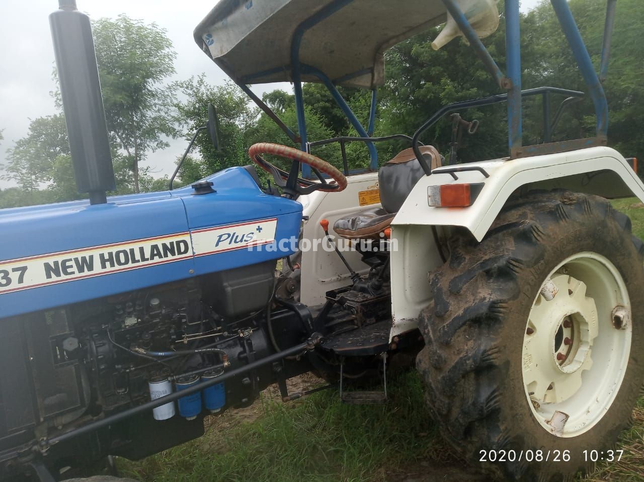 New Holland 3037 DI