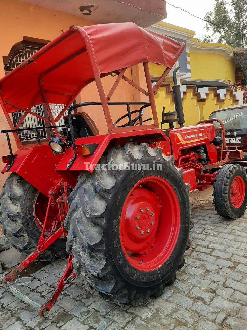 Mahindra 585 DI BHOOMIPUTRA